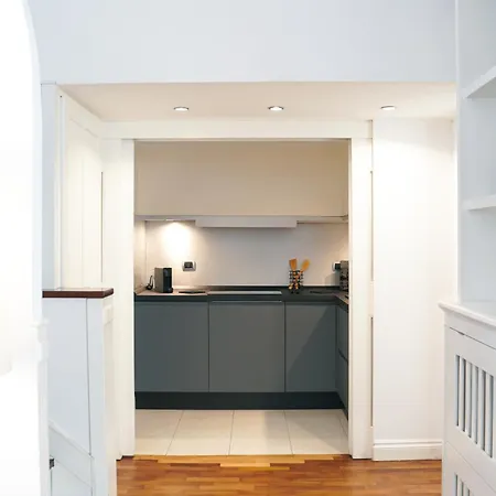 Chiatamone Premium Apartmán