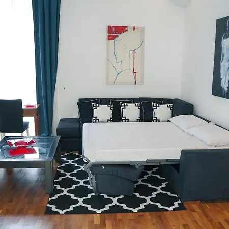 Chiatamone Premium Апартаменты Неаполь