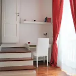 Appartement Chiatamone Premium *